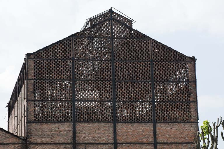 Partie supérieure du bâtiment du gazogène. © Région Bourgogne-Franche-Comté, Inventaire du patrimoine