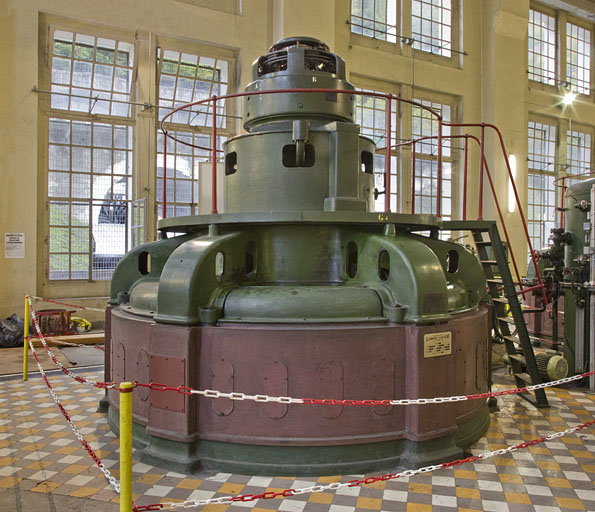 Centrale : groupe n° 4. © Région Bourgogne-Franche-Comté, Inventaire du patrimoine Centrale : groupe n° 4. © Région Bourgogne-Franche-Comté, Inventaire du patrimoine