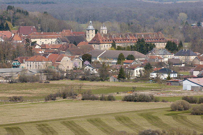 Vue générale depuis le sud-ouest. © Région Bourgogne-Franche-Comté, Inventaire du patrimoine