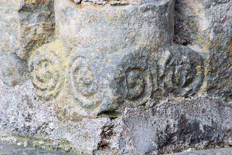 porche © Région Bourgogne-Franche-Comté, Inventaire du patrimoine porche © Région Bourgogne-Franche-Comté, Inventaire du patrimoine