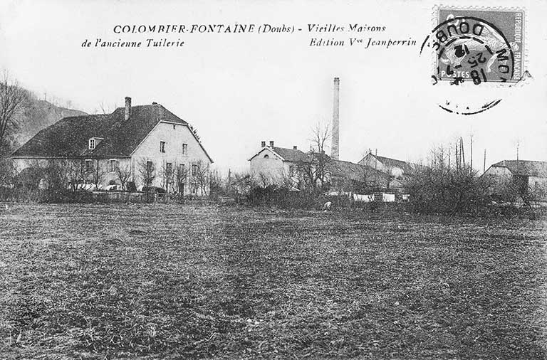 Colombier-Fontaine (Doubs). Vieilles maisons de l'ancienne tuilerie. © Région Bourgogne-Franche-Comté, Inventaire du patrimoine