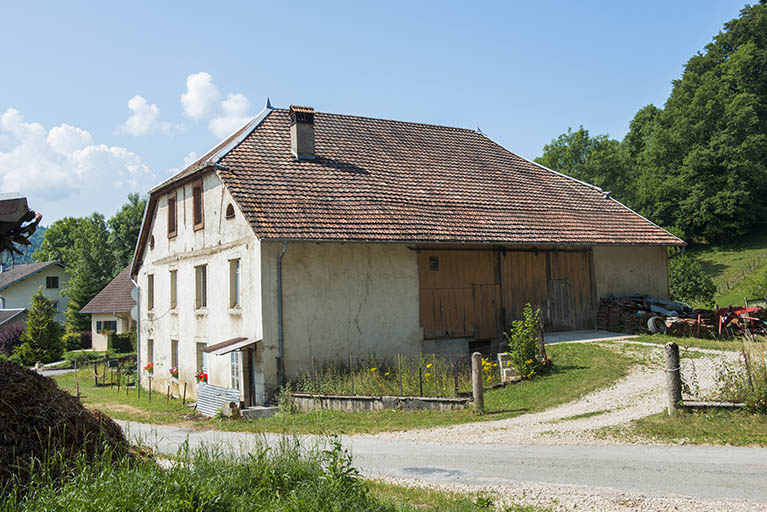 Façades postérieure et latérale droite. © Région Bourgogne-Franche-Comté, Inventaire du patrimoine Façades postérieure et latérale droite. © Région Bourgogne-Franche-Comté, Inventaire du patrimoine