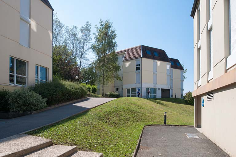Les bâtiments d'hébergement. © Région Bourgogne-Franche-Comté, Inventaire du patrimoine