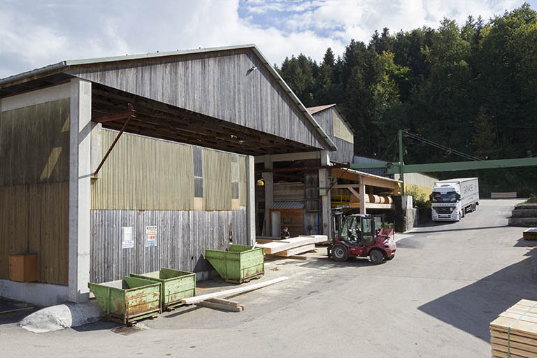 Ateliers de triage et d'empilage (E, F, G), de trois quarts gauche. © Région Bourgogne-Franche-Comté, Inventaire du patrimoine