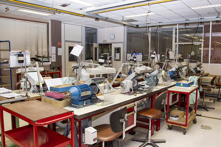 Atelier de polissage : intérieur. © Région Bourgogne-Franche-Comté, Inventaire du patrimoine