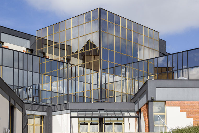 Emboîtement de volumes, depuis le sud-est. © Région Bourgogne-Franche-Comté, Inventaire du patrimoine