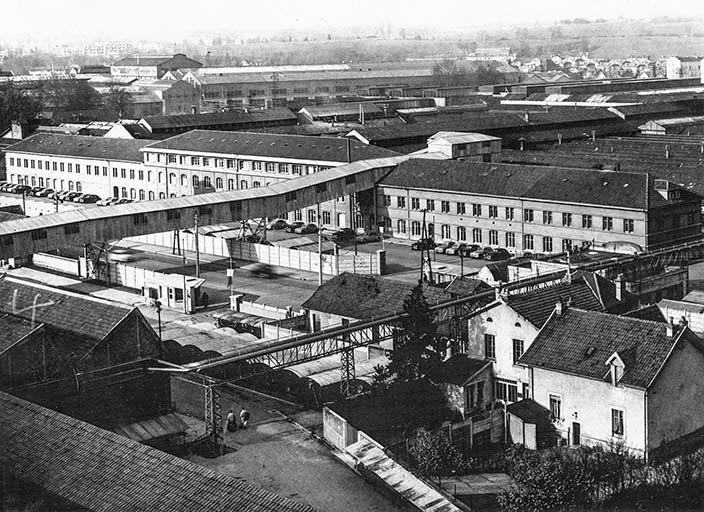 Vue plongeante sur les Grands Bureaux. © Région Bourgogne-Franche-Comté, Inventaire du patrimoine Vue plongeante sur les Grands Bureaux. © Région Bourgogne-Franche-Comté, Inventaire du patrimoine