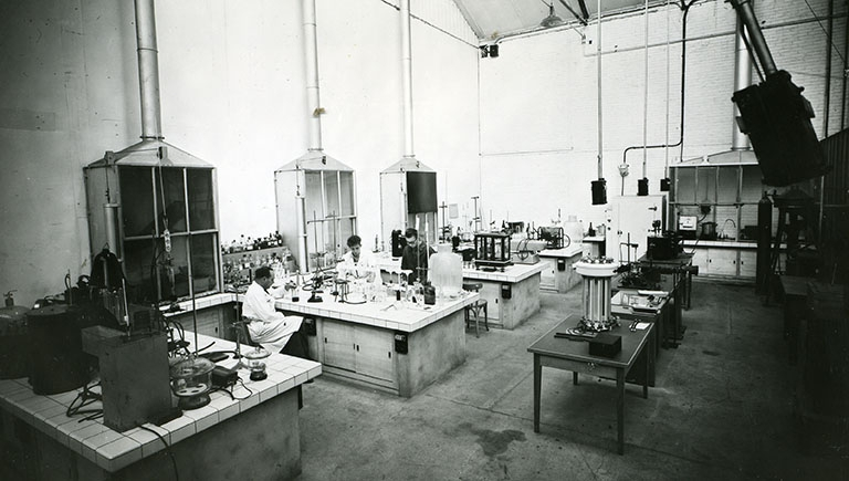 Laboratoire carrosserie. © Région Bourgogne-Franche-Comté, Inventaire du patrimoine Laboratoire carrosserie. © Région Bourgogne-Franche-Comté, Inventaire du patrimoine