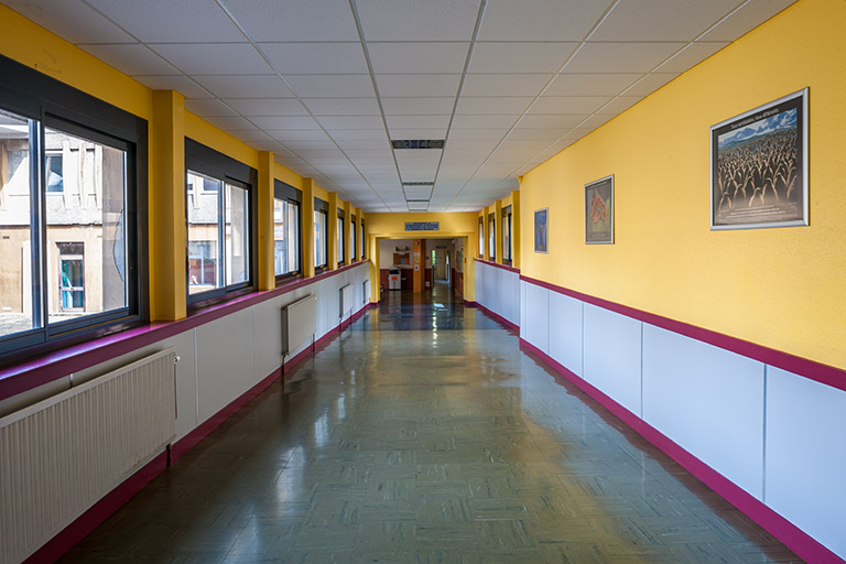 Circulations intérieures dans les externats. © Région Bourgogne-Franche-Comté, Inventaire du patrimoine