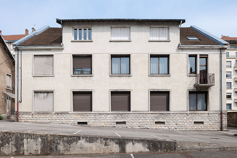 Siège de la Caisse régionale de Crédit agricole : façade postérieure. © Région Bourgogne-Franche-Comté, Inventaire du patrimoine Siège de la Caisse régionale de Crédit agricole : façade postérieure. © Région Bourgogne-Franche-Comté, Inventaire du patrimoine