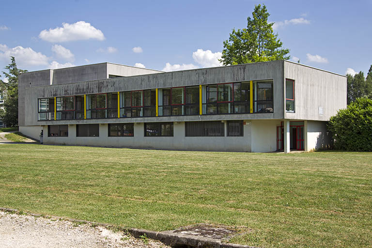 Façade nord et angle nord-ouest du bâtiment d'internat de filles. © Région Bourgogne-Franche-Comté, Inventaire du patrimoine