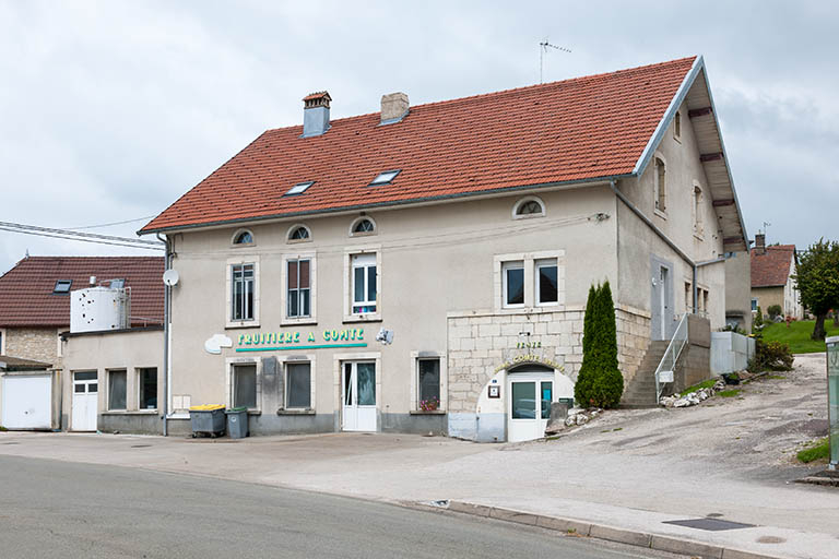 Vue d'ensemble depuis le sud. © Région Bourgogne-Franche-Comté, Inventaire du patrimoine