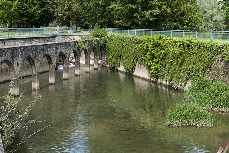 L'ancien canal de fuite. © Région Bourgogne-Franche-Comté, Inventaire du patrimoine