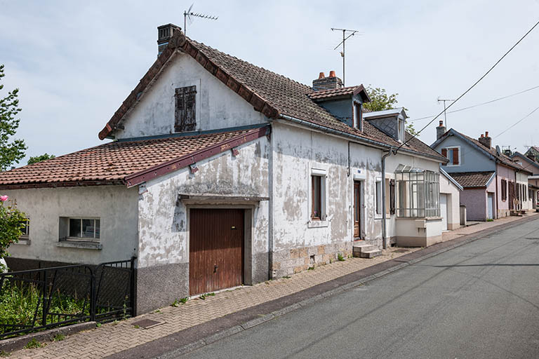 Maisons jumelées rue de la cité Meiner. © Région Bourgogne-Franche-Comté, Inventaire du patrimoine
