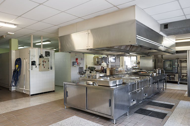 Restauration : cuisines © Région Bourgogne-Franche-Comté, Inventaire du patrimoine