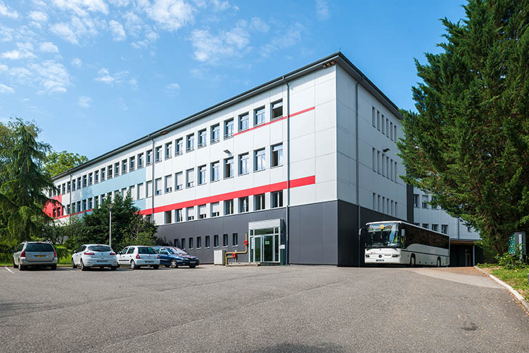 Externat : vue trois-quart. © Région Bourgogne-Franche-Comté, Inventaire du patrimoine