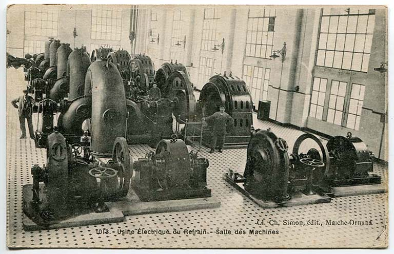 1013. Usine électrique du Refrain - Salle des machines, carte postale, [décennies 1910-1920 (avant 1917)]. © Région Bourgogne-Franche-Comté, Inventaire du patrimoine