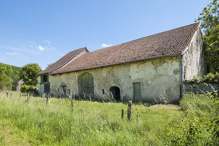 La ferme. © Région Bourgogne-Franche-Comté, Inventaire du patrimoine La ferme. © Région Bourgogne-Franche-Comté, Inventaire du patrimoine