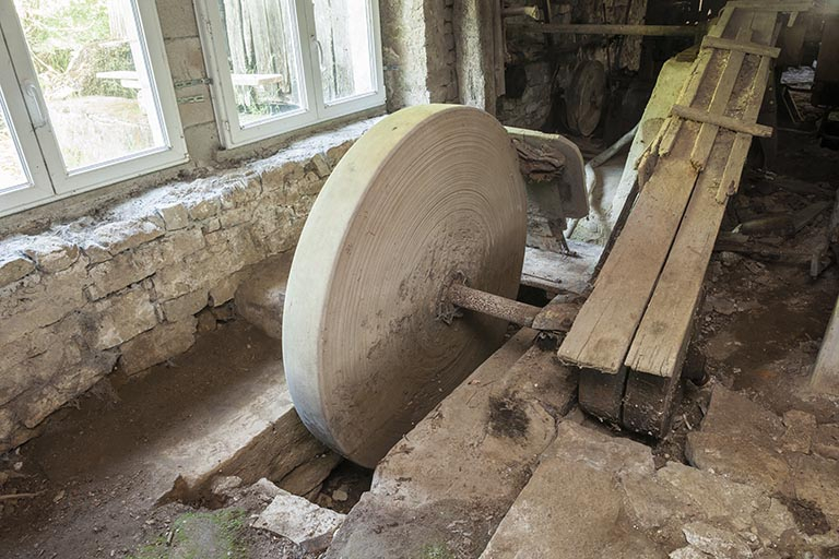 Polissoir. © Région Bourgogne-Franche-Comté, Inventaire du patrimoine