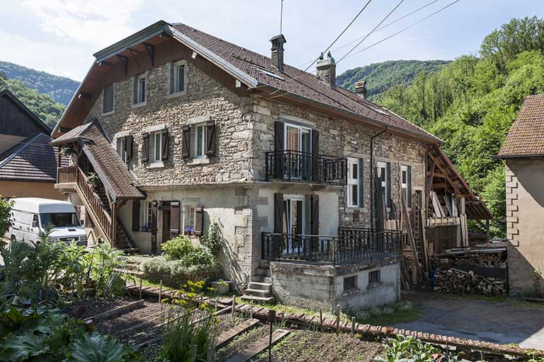 Atelier vu de trois quarts gauche. © Région Bourgogne-Franche-Comté, Inventaire du patrimoine