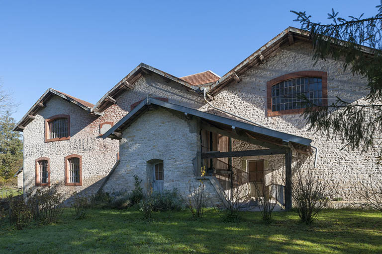 Pignons des bâtiments ouest. © Région Bourgogne-Franche-Comté, Inventaire du patrimoine