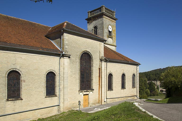Vue latérale. © Région Bourgogne-Franche-Comté, Inventaire du patrimoine