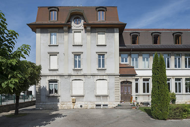 Pavillon ouest : bureau et logements. © Région Bourgogne-Franche-Comté, Inventaire du patrimoine