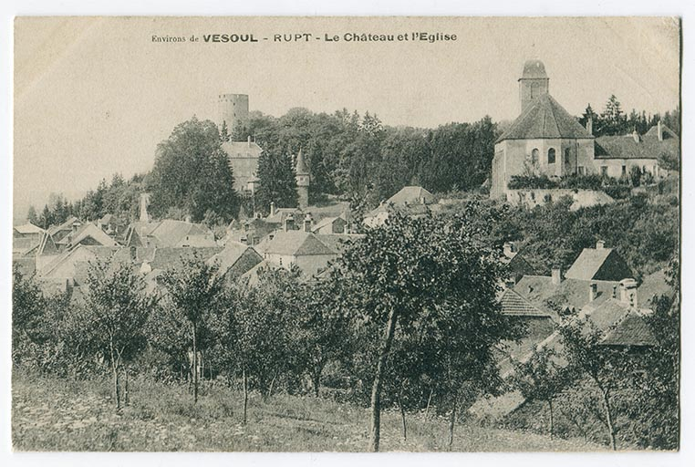 Environs de Vesoul - Rupt - Le château et l'église, 4e quart 19e siècle ou 1er quart 20e siècle ? © Région Bourgogne-Franche-Comté, Inventaire du patrimoine Environs de Vesoul - Rupt - Le château et l'église, 4e quart 19e siècle ou 1er quart 20e siècle ? © Région Bourgogne-Franche-Comté, Inventaire du patrimoine