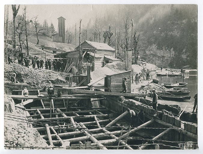 [Construction de la prise d'eau], [vers 1908]. © Région Bourgogne-Franche-Comté, Inventaire du patrimoine
