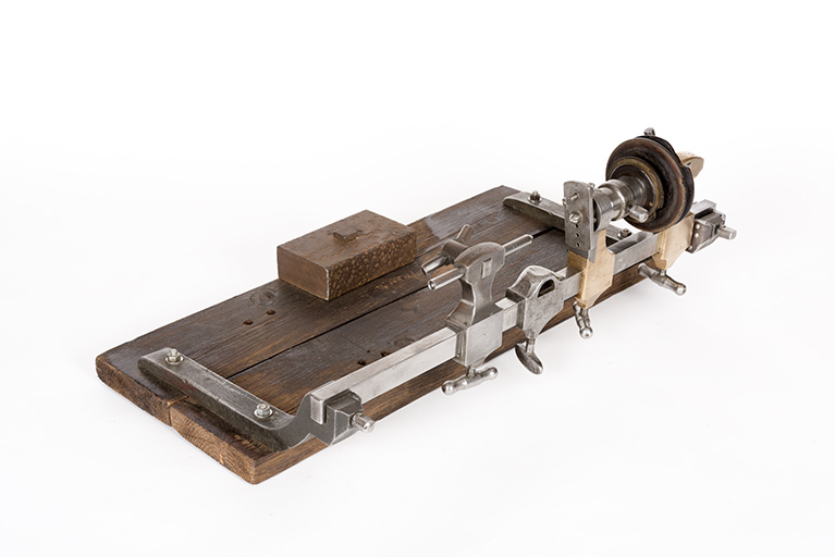 Vue d'ensemble plongeante, de trois quarts. © Région Bourgogne-Franche-Comté, Inventaire du patrimoine