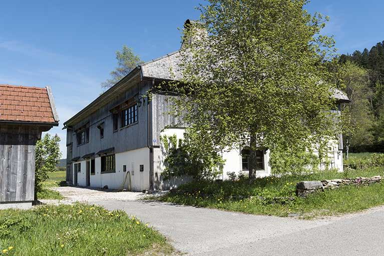 Façades nord et ouest. © Région Bourgogne-Franche-Comté, Inventaire du patrimoine Façades nord et ouest. © Région Bourgogne-Franche-Comté, Inventaire du patrimoine