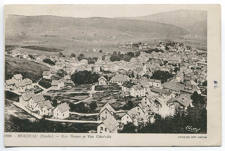 87699 - Morteau (Doubs) - Rue neuve et vue générale, 2e quart 20e siècle [après 1932]. © Région Bourgogne-Franche-Comté, Inventaire du patrimoine