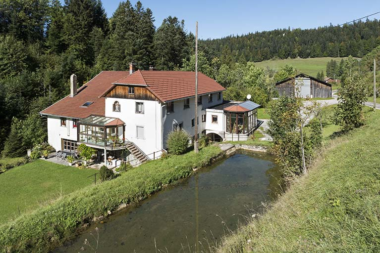 Vue plongeante, depuis l'est. © Région Bourgogne-Franche-Comté, Inventaire du patrimoine