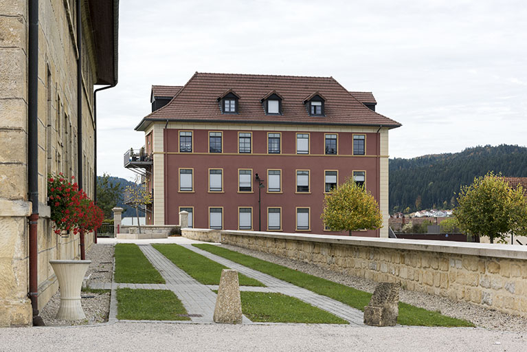 Façade latérale gauche. © Région Bourgogne-Franche-Comté, Inventaire du patrimoine Façade latérale gauche. © Région Bourgogne-Franche-Comté, Inventaire du patrimoine