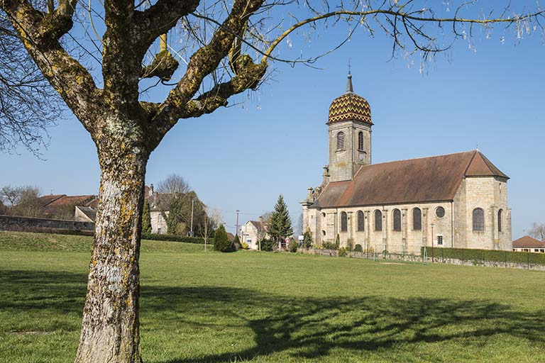 Eglise paroissiale de Gevigney-et-Mercey. © Région Bourgogne-Franche-Comté, Inventaire du patrimoine Eglise paroissiale de Gevigney-et-Mercey. © Région Bourgogne-Franche-Comté, Inventaire du patrimoine