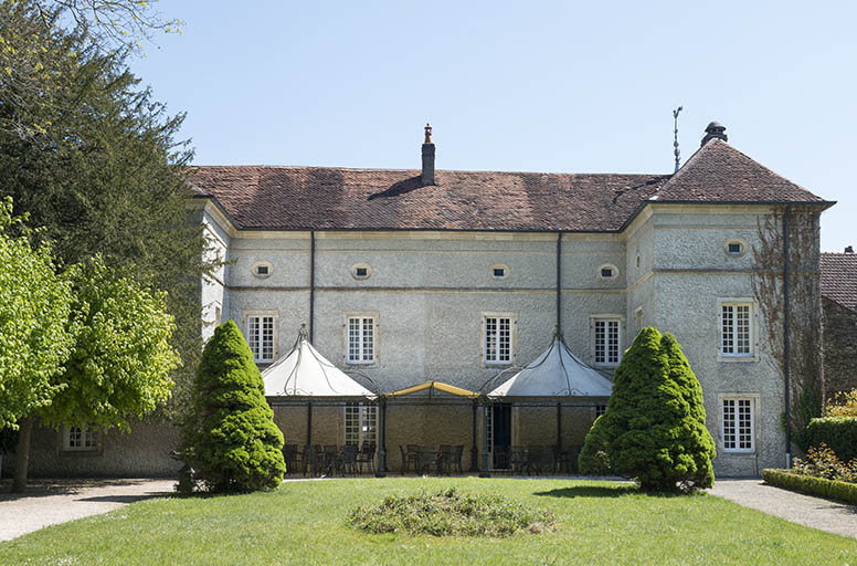 La façade postérieure. © Région Bourgogne-Franche-Comté, Inventaire du patrimoine La façade postérieure. © Région Bourgogne-Franche-Comté, Inventaire du patrimoine