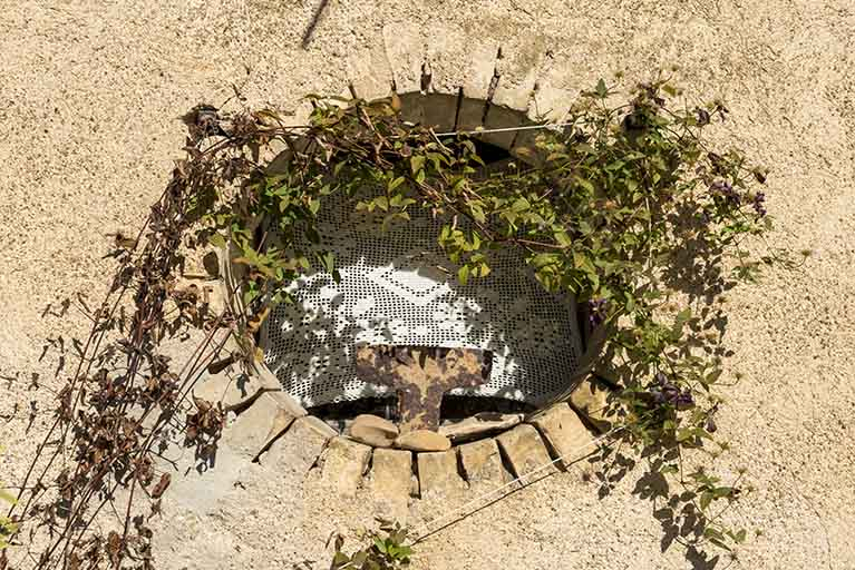 Détail de l'oculus. © Région Bourgogne-Franche-Comté, Inventaire du patrimoine