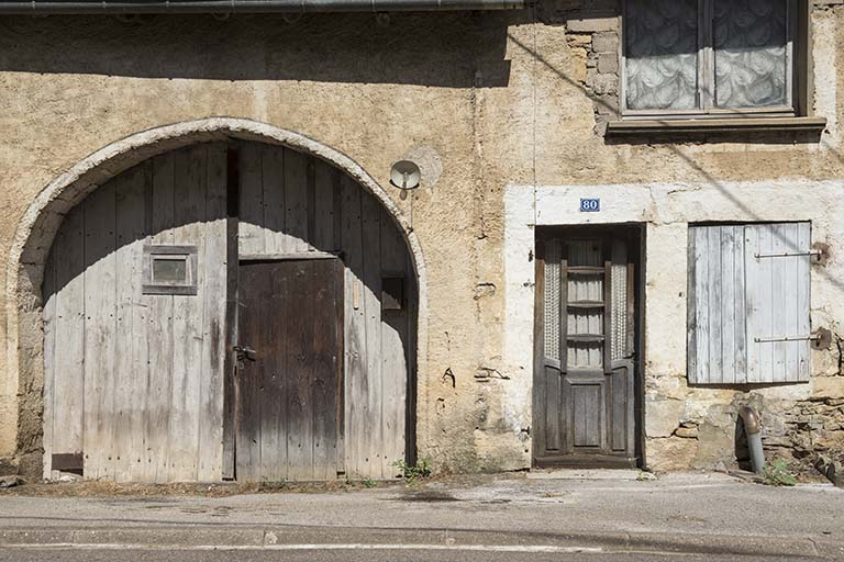 Ferme à deux travées, Grande rue. © Région Bourgogne-Franche-Comté, Inventaire du patrimoine