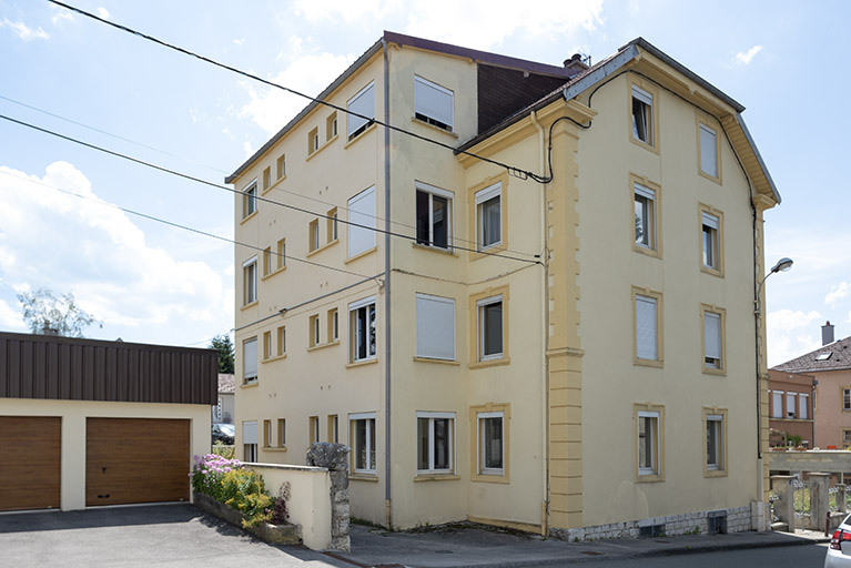 Façades postérieure et latérale gauche. © Région Bourgogne-Franche-Comté, Inventaire du patrimoine