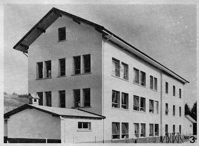 Usine n° 3 à Maîche [France Ebauches], 1970. © Région Bourgogne-Franche-Comté, Inventaire du patrimoine