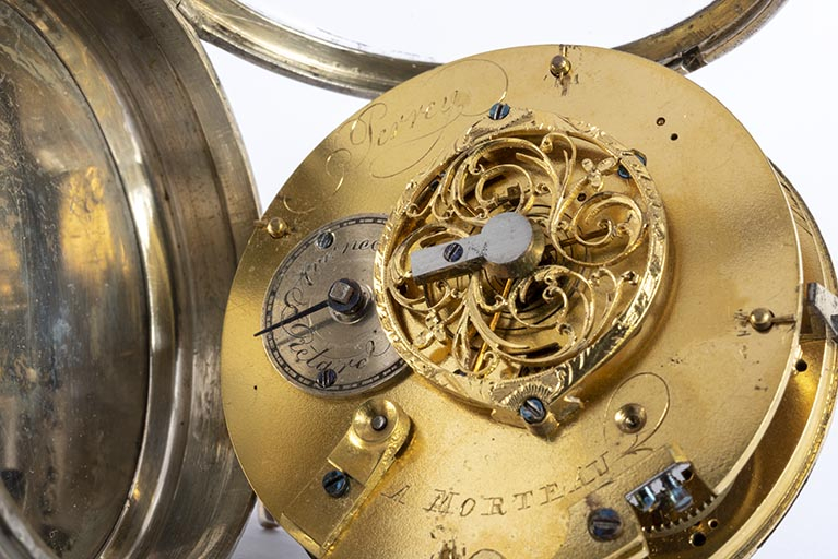 Montre de gousset mécanique Perrey, vers 1760. © Région Bourgogne-Franche-Comté, Inventaire du patrimoine