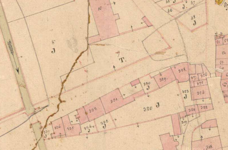 Extrait de l'Atlas parcellaire (1836) du cadastre de la commune de Scey-sur-Saône-et-Saint-Albin. © Région Bourgogne-Franche-Comté, Inventaire du patrimoine Extrait de l'Atlas parcellaire (1836) du cadastre de la commune de Scey-sur-Saône-et-Saint-Albin. © Région Bourgogne-Franche-Comté, Inventaire du patrimoine