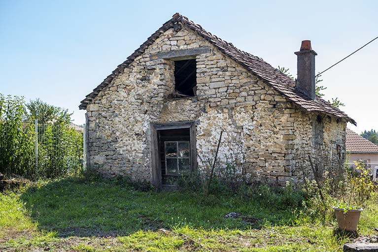 Forge : façade antérieure, de trois quarts droite. © Région Bourgogne-Franche-Comté, Inventaire du patrimoine