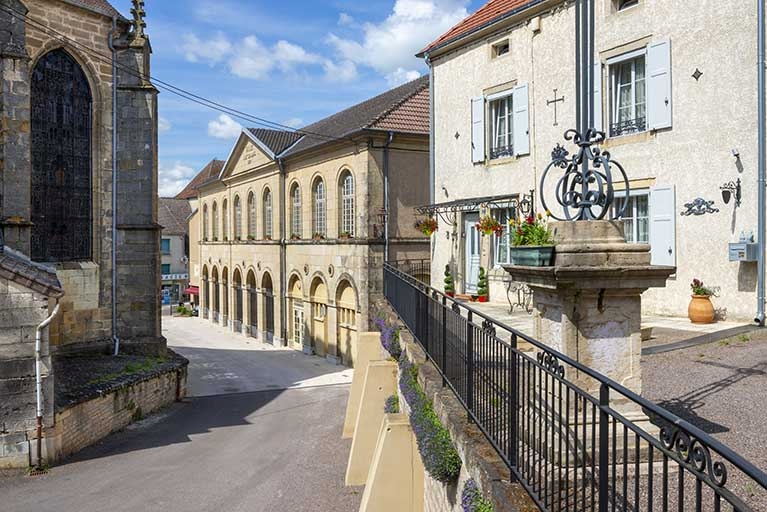  halle © Région Bourgogne-Franche-Comté, Inventaire du patrimoine