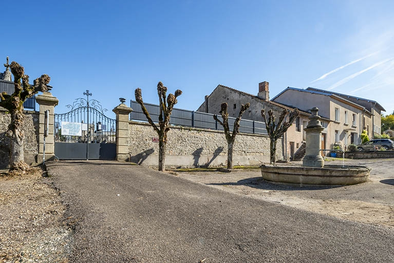  cimetière fontaine © Région Bourgogne-Franche-Comté, Inventaire du patrimoine