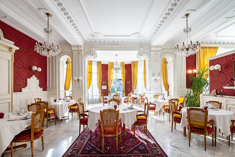 hôtel de voyageurs © Région Bourgogne-Franche-Comté, Inventaire du patrimoine  hôtel de voyageurs © Région Bourgogne-Franche-Comté, Inventaire du patrimoine