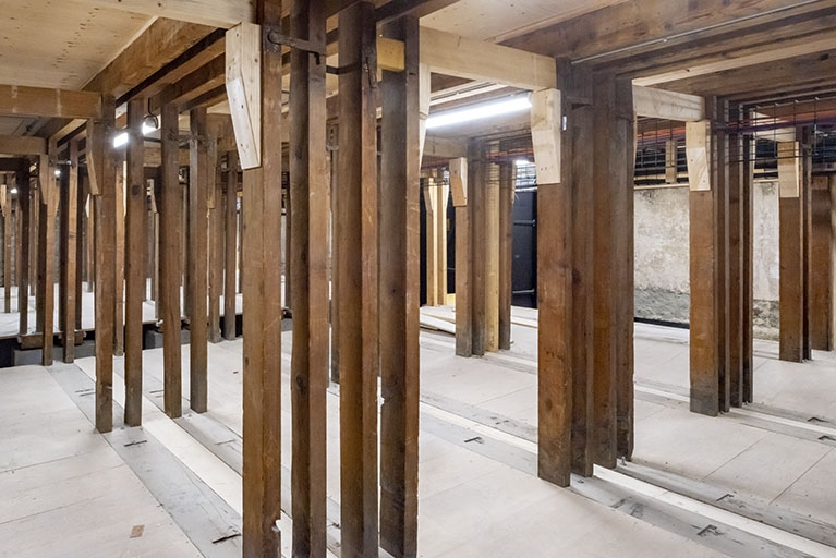 théâtre © Région Bourgogne-Franche-Comté, Inventaire du patrimoine  théâtre © Région Bourgogne-Franche-Comté, Inventaire du patrimoine