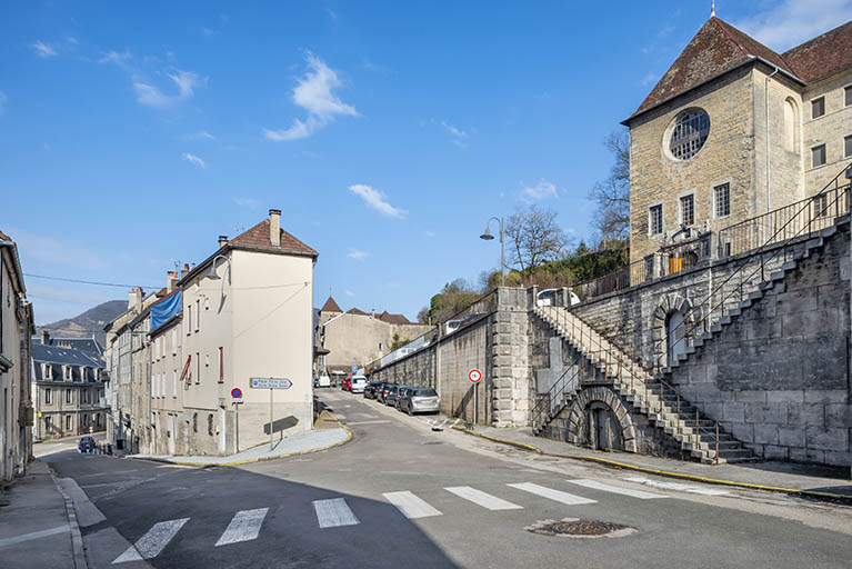 réservoir © Région Bourgogne-Franche-Comté, Inventaire du patrimoine  réservoir © Région Bourgogne-Franche-Comté, Inventaire du patrimoine