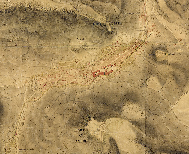  place forte enceinte © Région Bourgogne-Franche-Comté, Inventaire du patrimoine