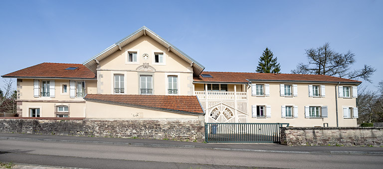 dépendance © Région Bourgogne-Franche-Comté, Inventaire du patrimoine  dépendance © Région Bourgogne-Franche-Comté, Inventaire du patrimoine